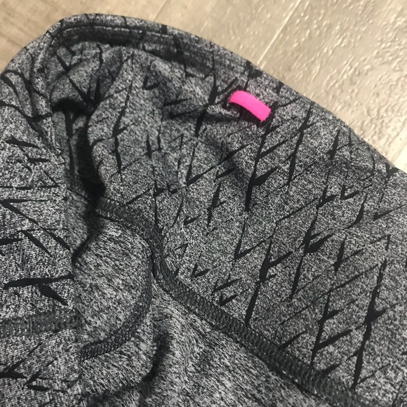 VS knockout Capri - Picture 3 of 3